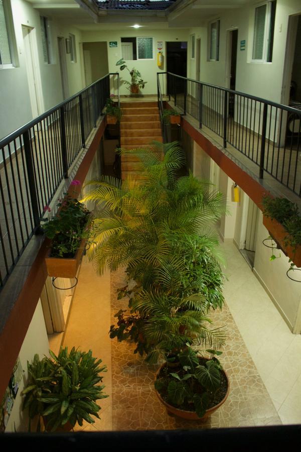 Hotel Pacifico Cerca Al Aeropuerto Palmira  Esterno foto