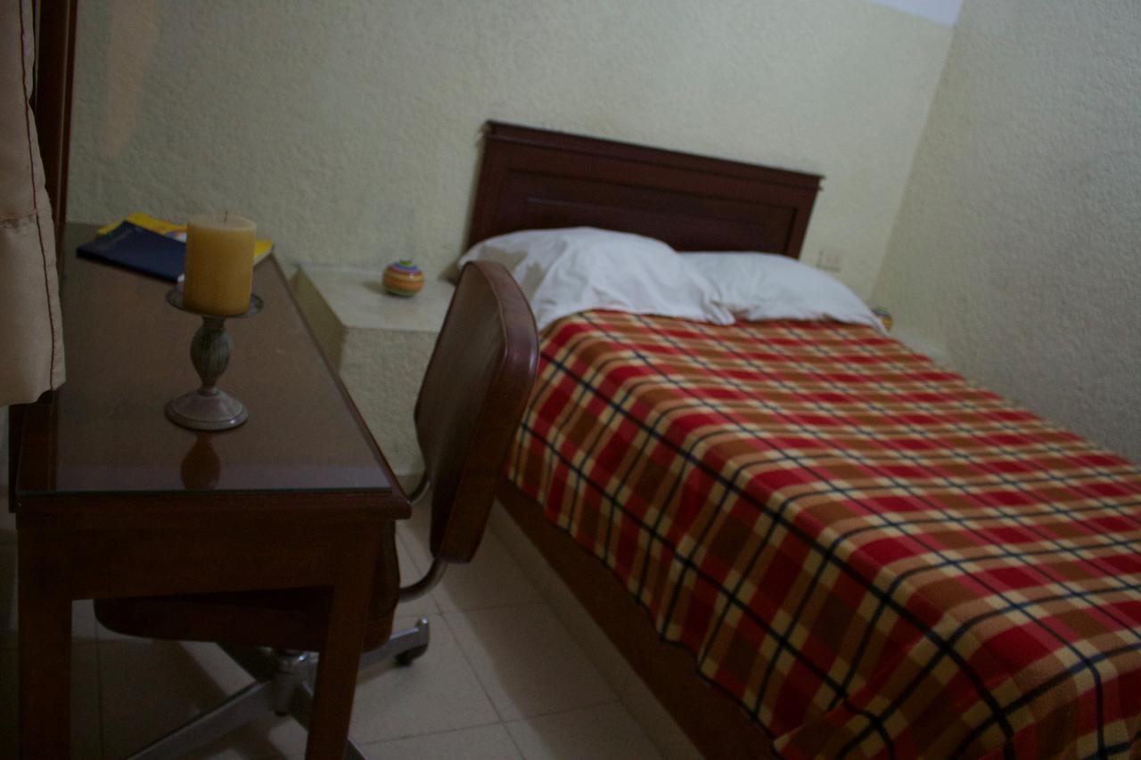 Hotel Pacifico Cerca Al Aeropuerto Palmira  Esterno foto